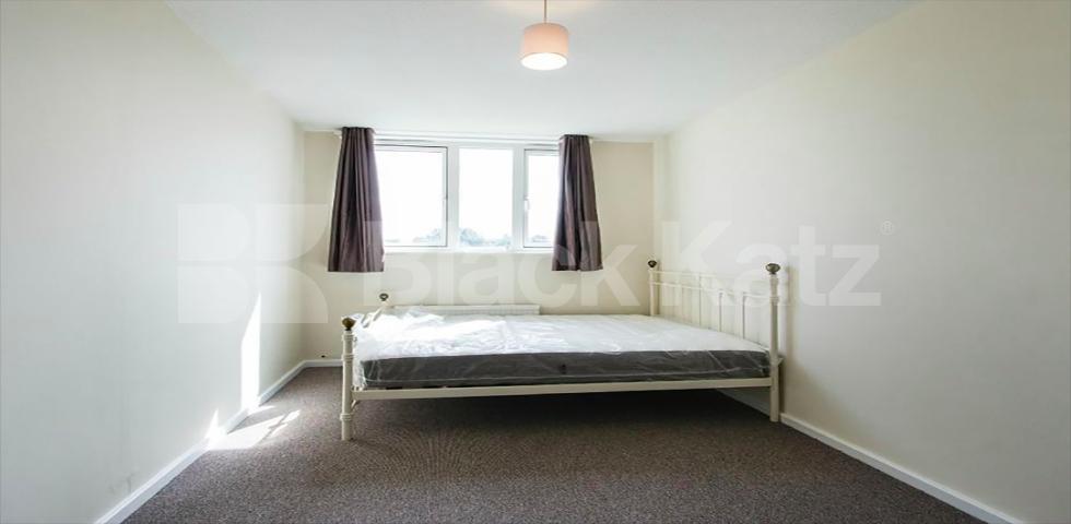 			LET , 4 Bedroom, 1 bath, 1 reception Apartment			 Amina Way, London Bridge/Bermondsey Borders